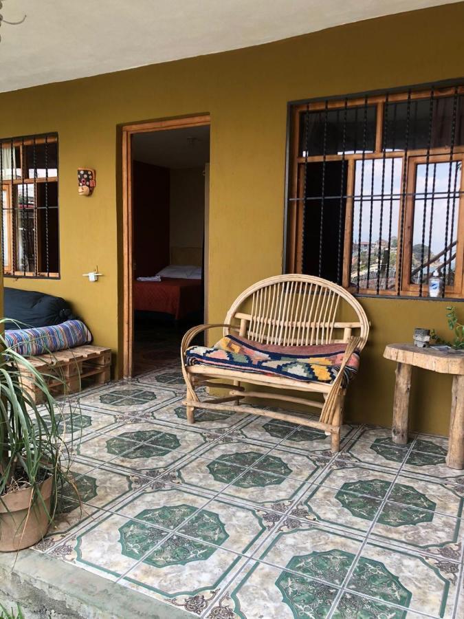 Kawoq Guesthouse San Pedro La Laguna Exteriör bild